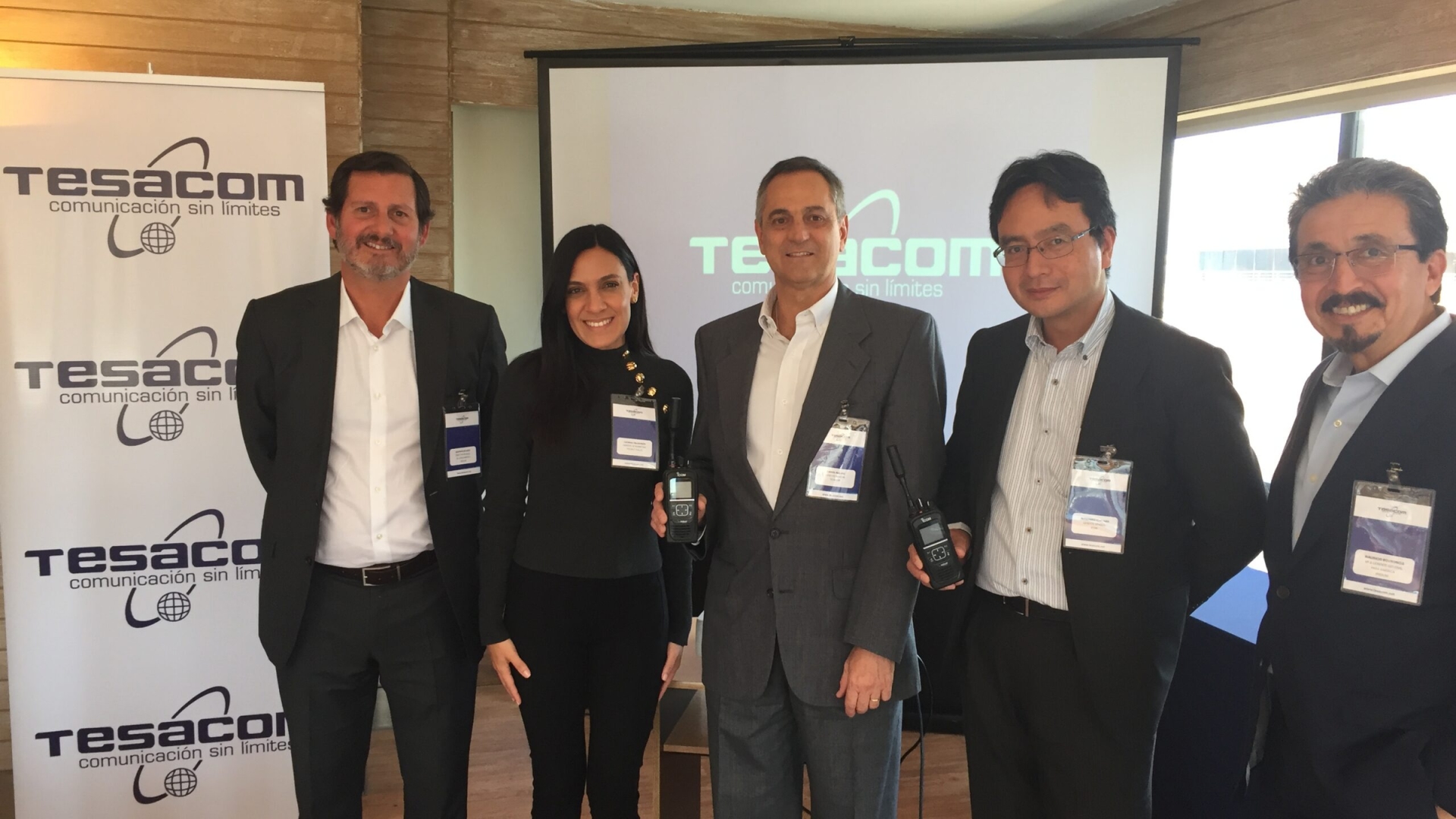 TESACOM presenta en Latinoamérica la primera radio con servicio Satelital Iridium Certus