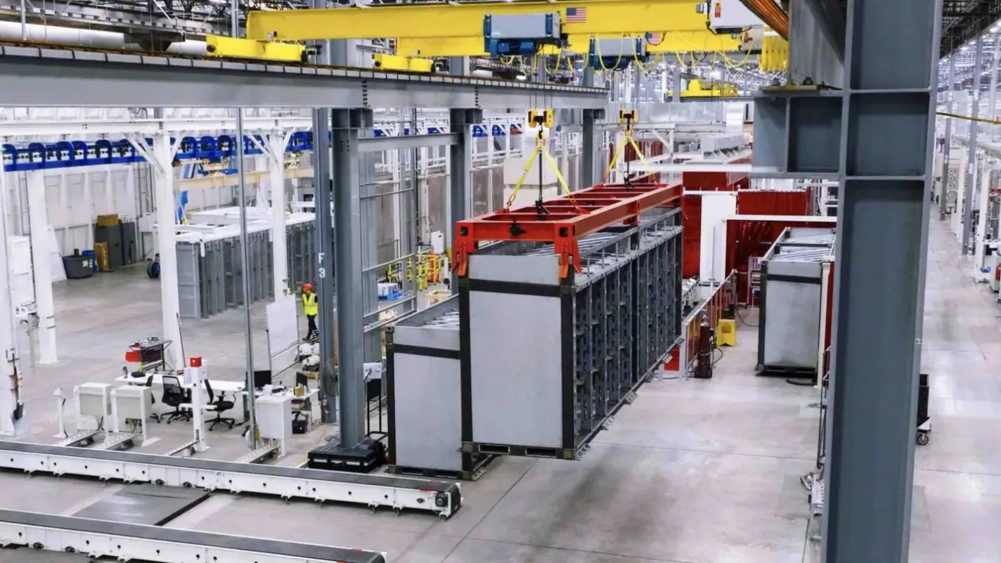 Tesla planea «muchas más» fábricas Megapack a medida que las ventas de baterías de red se cuadriplican