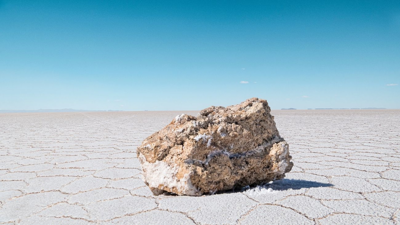 Yacimientos de litio revolucionan la geología mundial según estudios en Australia