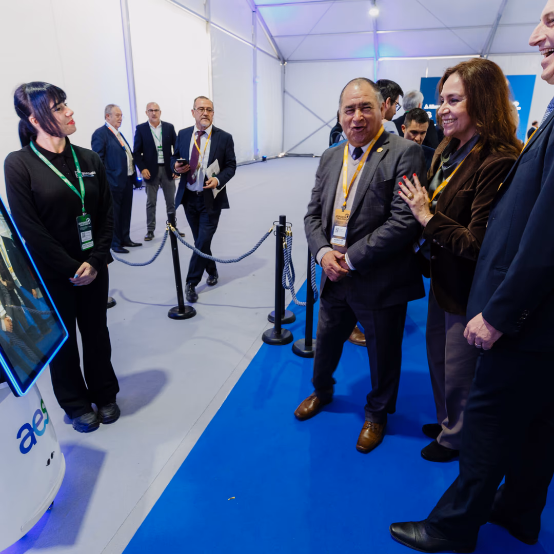 Luz Solar, la nueva Reina Cibernética de Exponor 2026