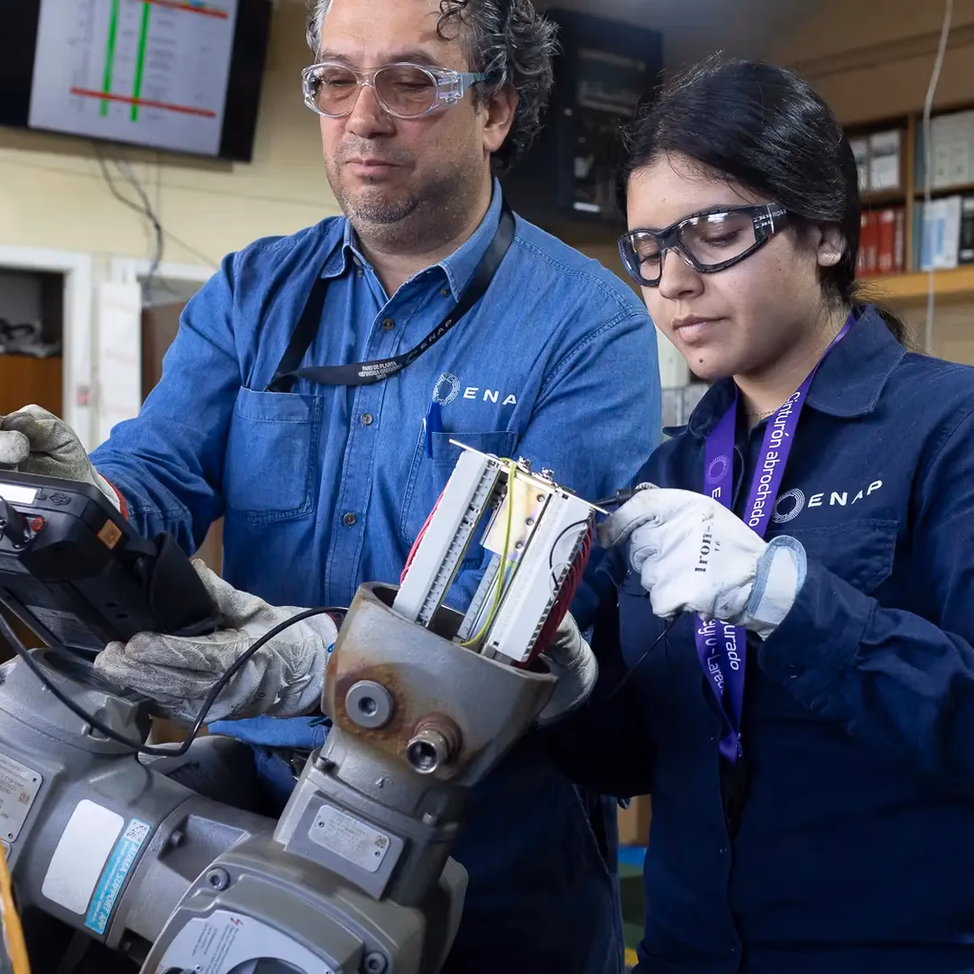 21 estudiantes realizan su práctica en Enap Magallanes en áreas como Geología, Laboratorios y Mantenimiento