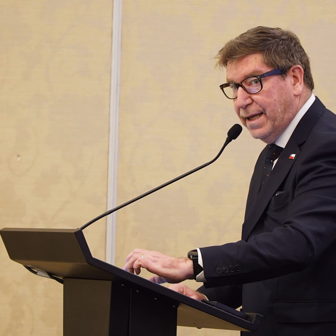 Biministro Mas destaca pilares estratégicos del proyecto de reconstrucción que impactarán en competitividad e inversiones