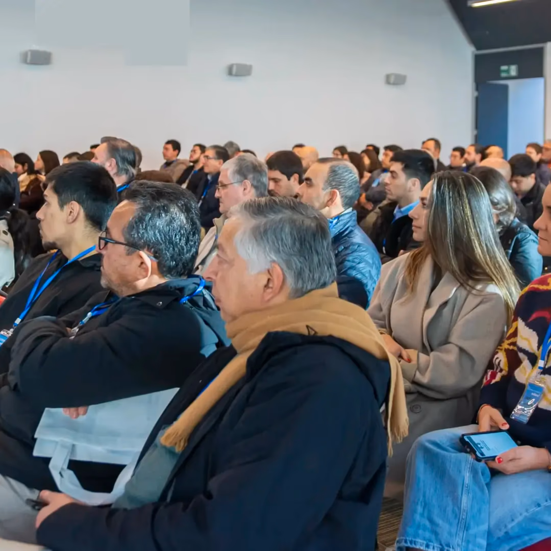 Aclara lanza fondo concursable de 100 millones para apoyar a emprendedores afectados por incendios en Penco y Concepción