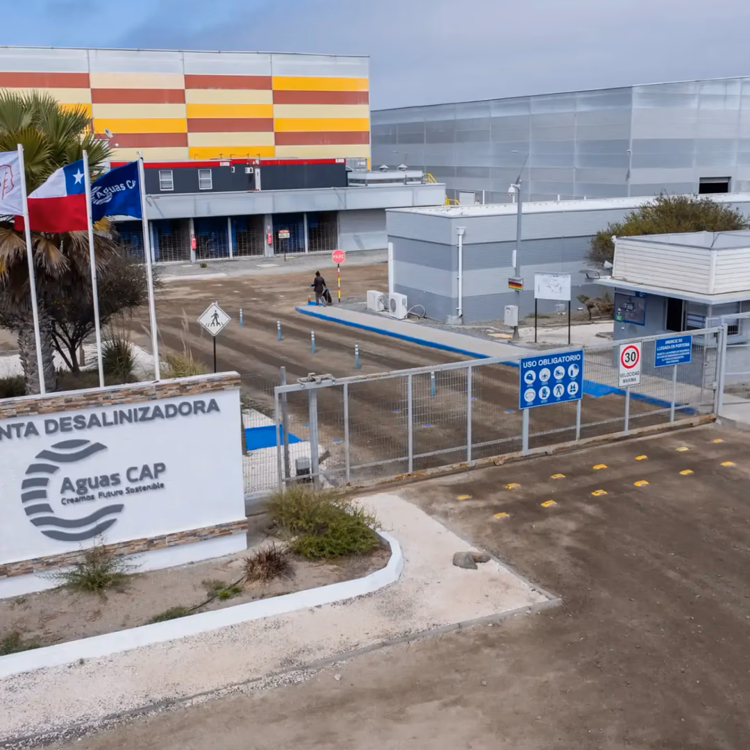 Aguas CAP consolida su operación con energía eléctrica 100% renovable