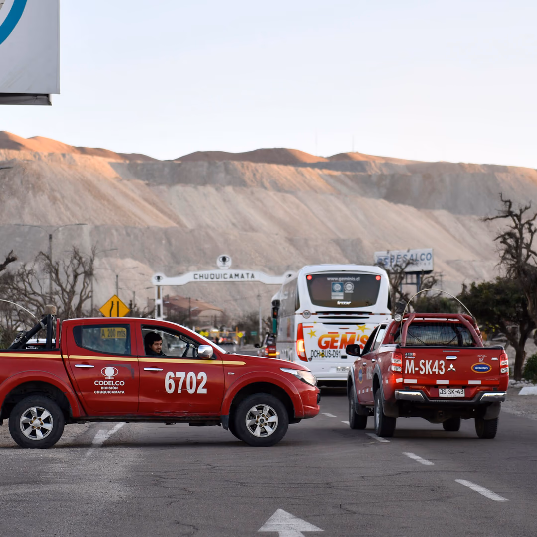 Camioneros calculan en más de US$1 millón diarios las pérdidas para el sector producto del paro nacional de Codelco