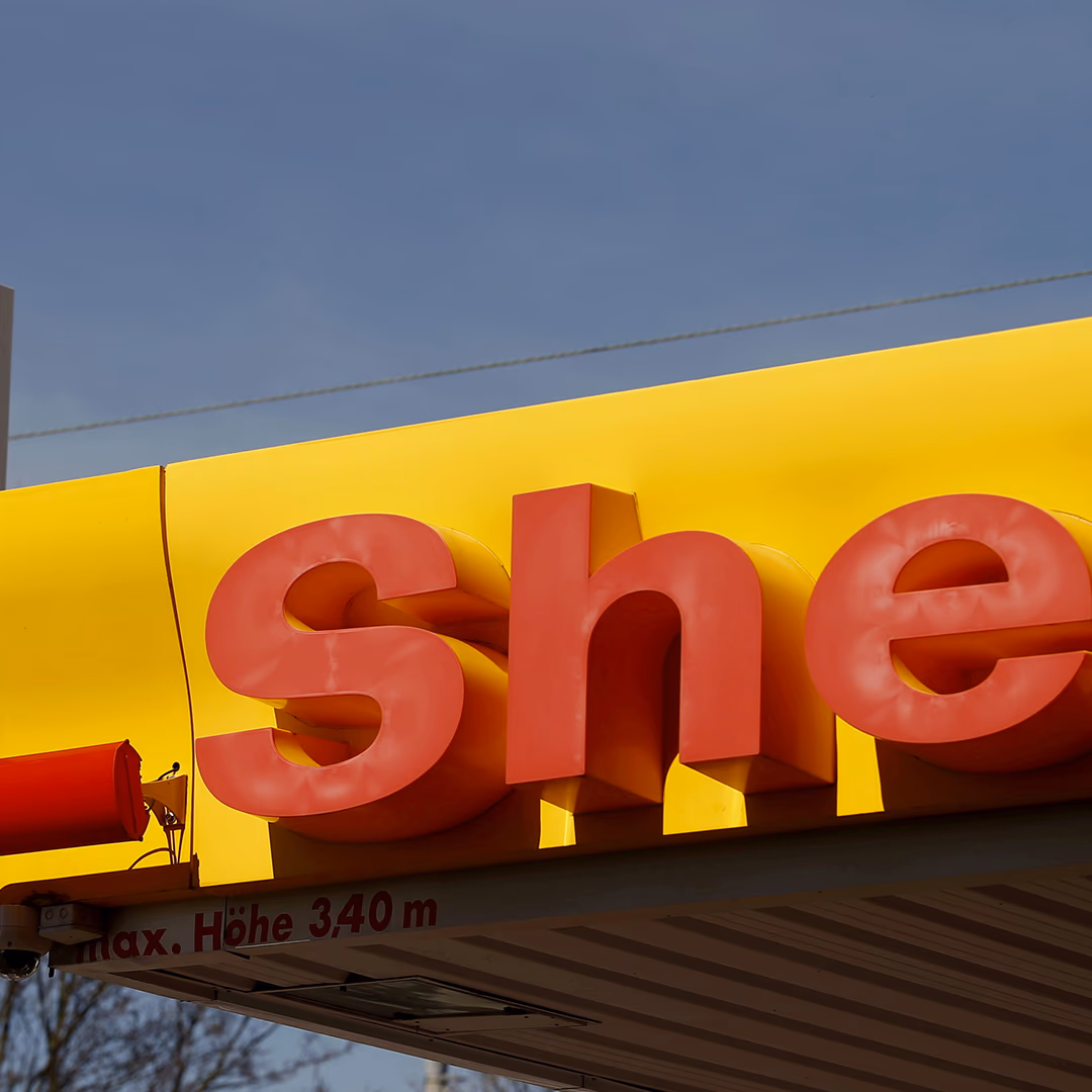 Descubre cómo los lubricantes Shell Helix Ultra con Tecnología PurePlus optimizan tu auto para la revisión técnica 2025
