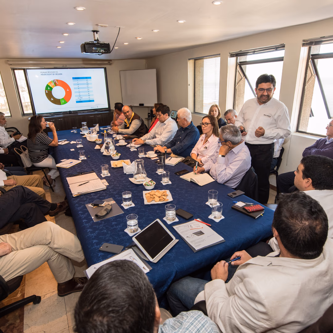 Empresas AIA conocen desafíos operacionales de Albemarle y proyección del Turismo MICE en consejos gremiales