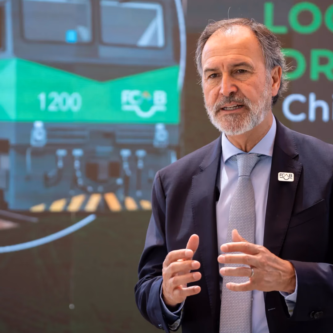 Ferrocarril de Antofagasta marca un nuevo hito:Primer viaje de locomotora a hidrógeno verde en Chile y Latinoamérica
