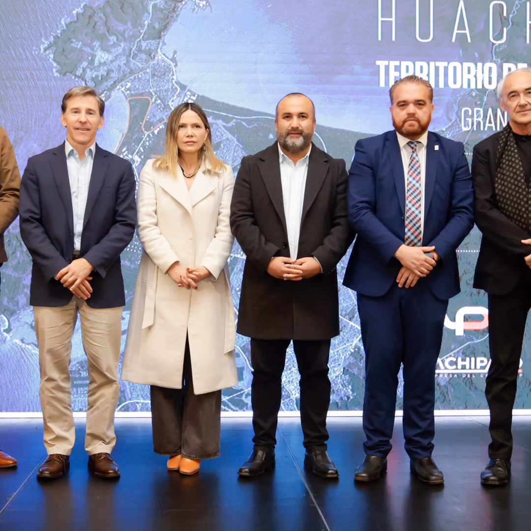 Huachipato y Fundación Metrópoli impulsan visión de futuro para el Biobío en el Foro “Territorio de Oportunidades”