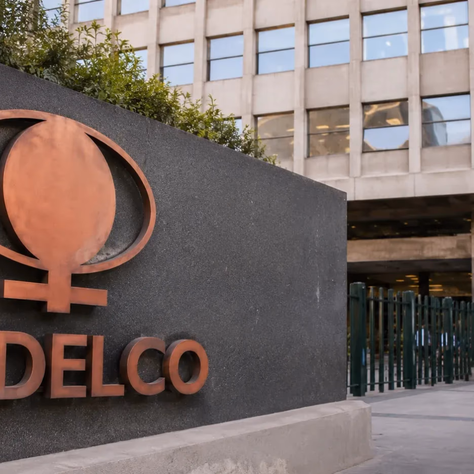Squella acota propuesta sobre Codelco y plantea abrir una participación privada sin ceder el control estatal