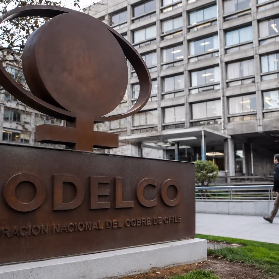 Gobierno descarta abrir la propiedad de Codelco y apuesta por asociaciones con privados