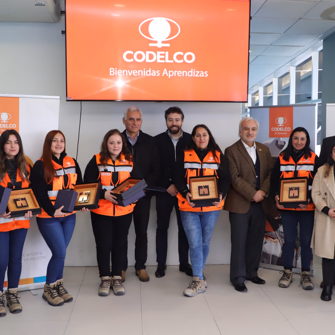 Presidente Ejecutivo de Codelco da la bienvenida a 86 mujeres que se incorporaron a División El Teniente