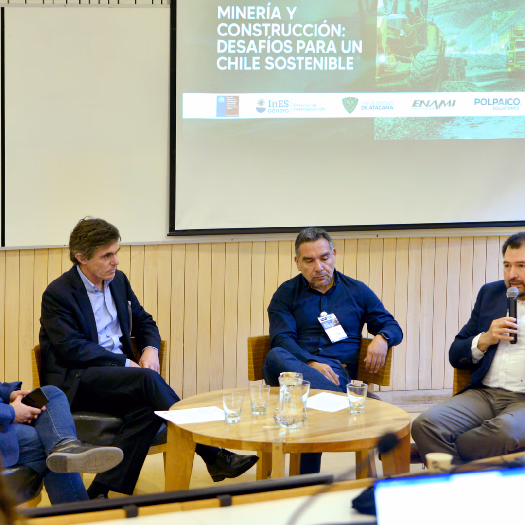Seminario internacional reúne a expertos para abordar los desafíos de la minería sostenible en Chile