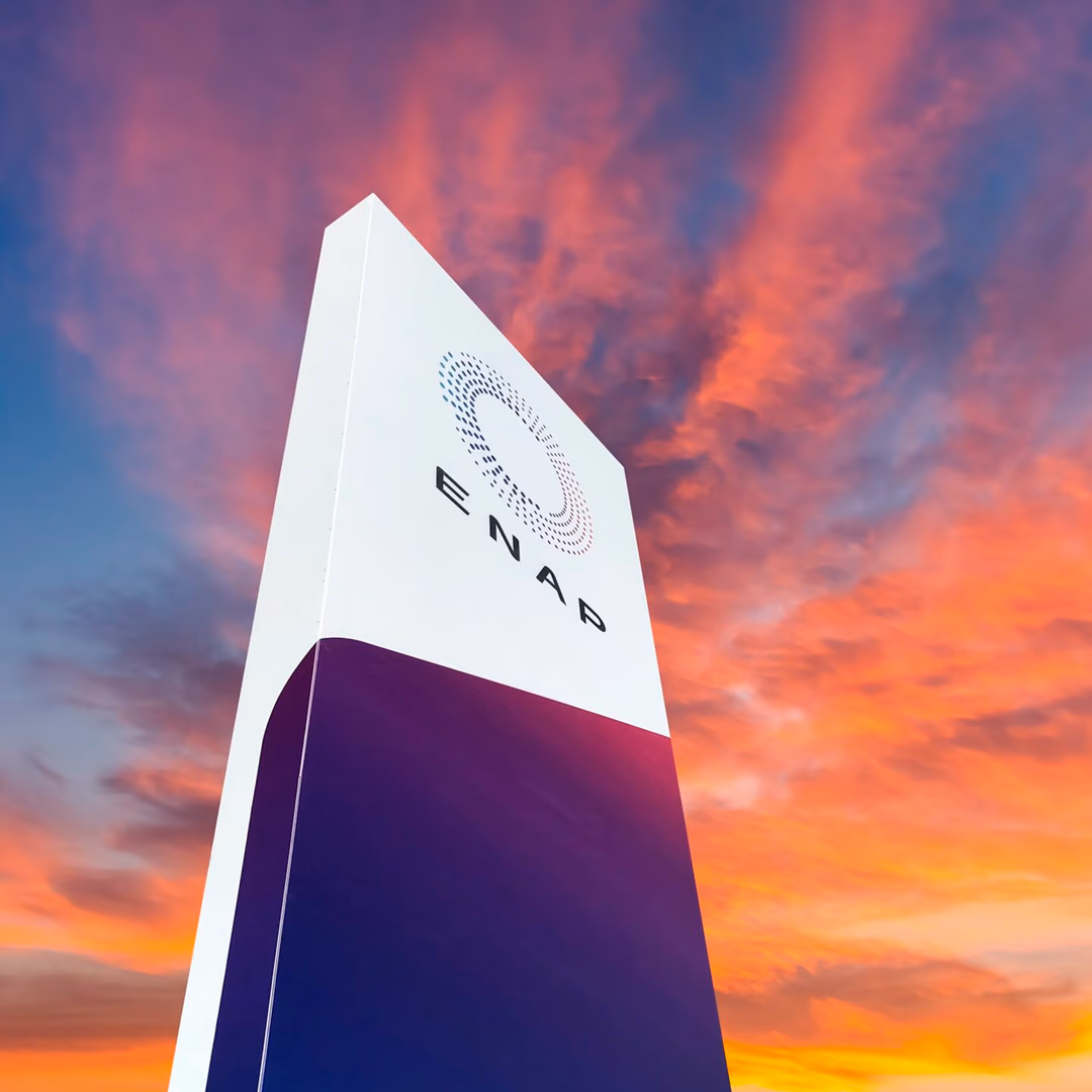 Standard & Poor’s mejora la clasificación de riesgo de Enap a BBB- y destaca sus resultados operativos
