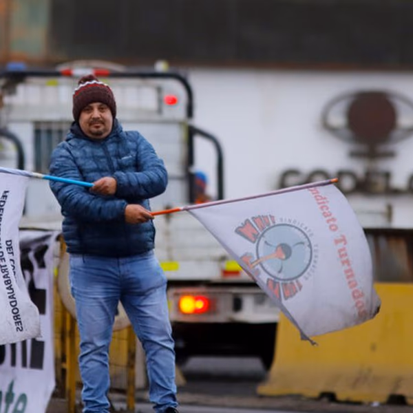 26 sindicatos de Codelco se suman al paro nacional por cierre de Ventanas y no se reunirán con el gobierno este miércoles