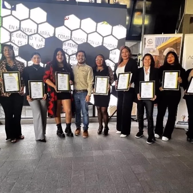 39 mujeres certificadas en minería: El Abra impulsa inclusión laboral en El Loa