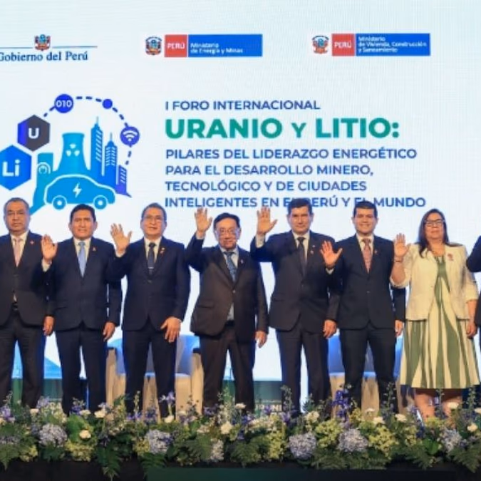 Perú impulsa al litio y al uranio como minerales estratégicos para desarrollo industrial y energía