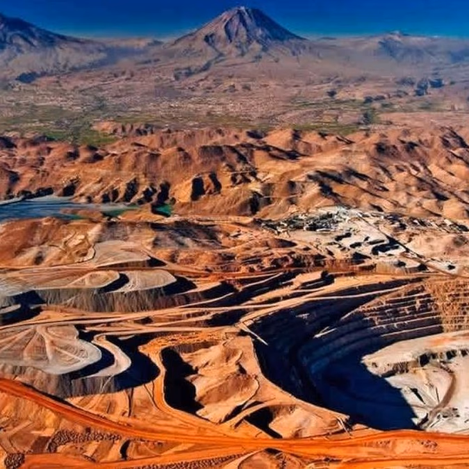 Perú presenta cartera minera 2026 por US$64.075 millones y refuerza apuesta por cobre y minerales estratégicos
