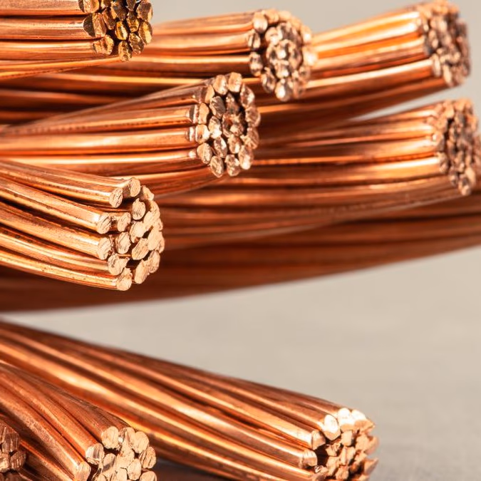 Cobre a US$15.000: el mercado vuelve a mirar a Chile ante precios en zona récord