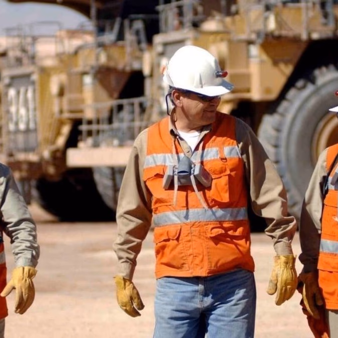 Trabajos en Minera Los Pelambres: revisa vacantes con sueldos de hasta $1.500.000 y turnos 7x7