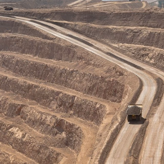 Trabajos en Minera Centinela: revisa vacantes para planta, mina, mantenimiento y servicios