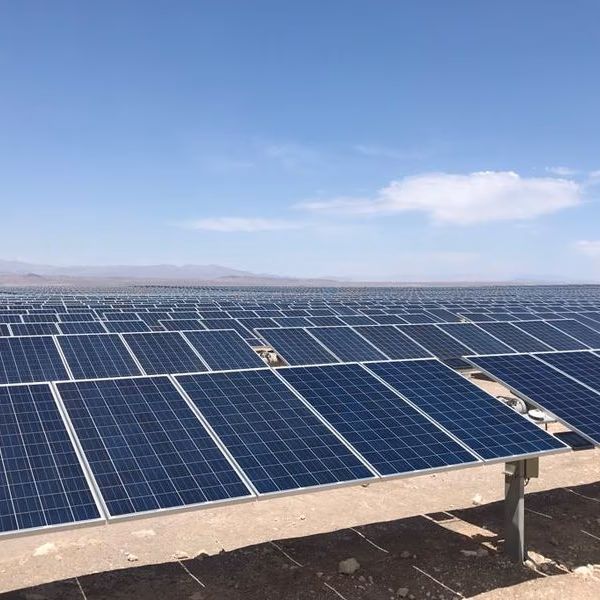 AES Andes ingresa a tramitación ambiental proyecto para reconvertir plantas a carbón por nueva tecnología solar