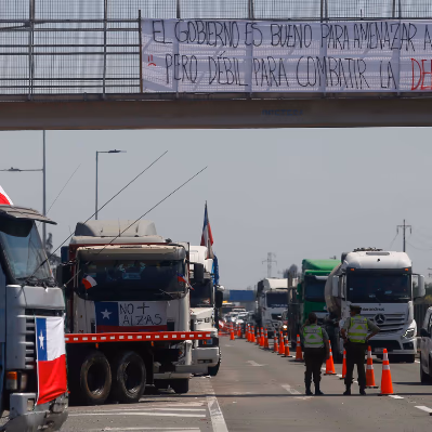 AES Andes reporta inconvenientes en abastecimiento de insumos de complejo Ventanas por paro de camioneros