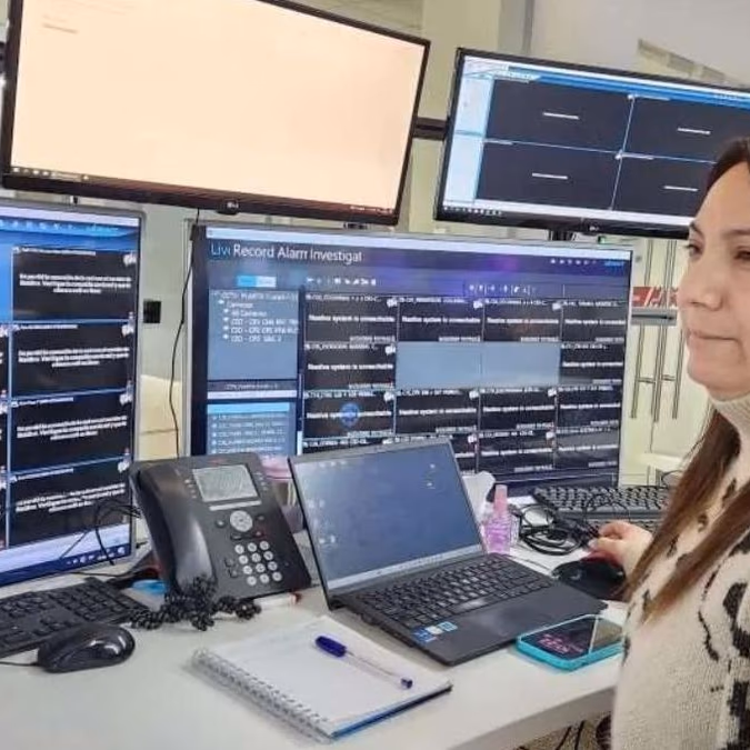 “Algunos pueden decir que trabajamos en un pedazo de roca, pero dentro hay una ciudad, hay vida”