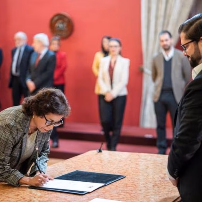 Boric aplica cirugía mayor en Minería: salen la ministra, el subsecretario y el vicepresidente de la Enami