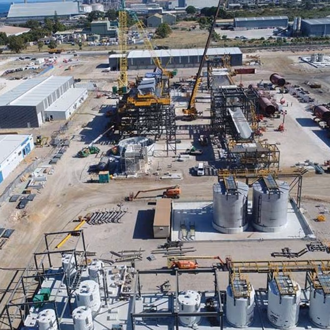 Caída de precios del litio golpea resultados de Tianqi y firma china pierde US$734 millones en primer semestre