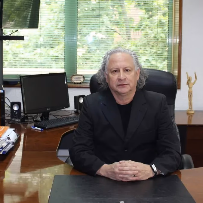 Carlos Carmona es elegido nuevo presidente del Instituto de Ingenieros de Minas