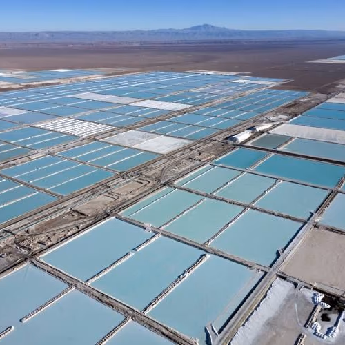 CCHEN amenaza con acciones legales a Albemarle por disputa sobre reservas de litio