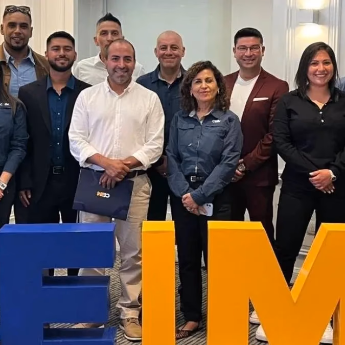 CEIM certificó a primera generación de operadores CAEX en Santiago, impulsando minería