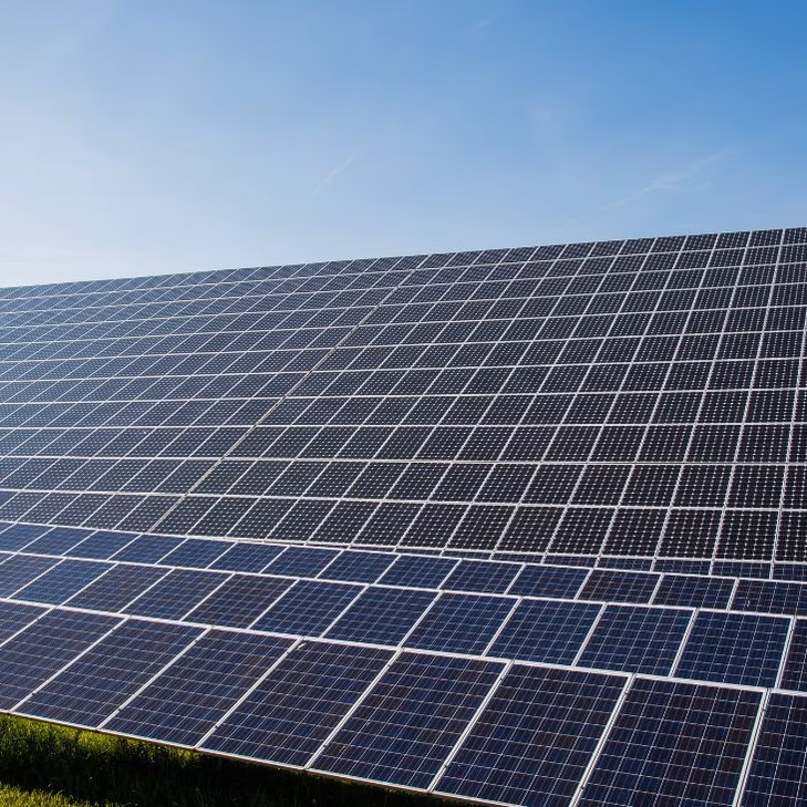 Chile aprueba 32 proyectos de inversión por US$1.443 millones en sectores energético e inmobiliario