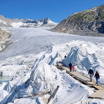 Chile buscará gradualidad en veto a proyectos cerca de glaciares para limitar el impacto en las mineras
