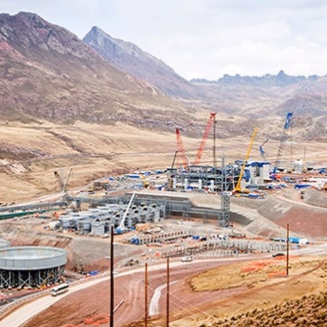 China expande su presencia minera en Perú y fortalece la relación comercial