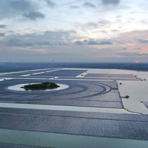 China lanza una licitación para plantas solares flotantes en alta mar de 11,25 GW