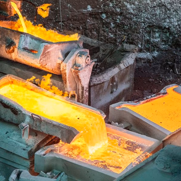 Cochilco eleva proyección para el precio del cobre este año y gobierno destaca aporte para el financiamiento de las medidas contra la pandemia