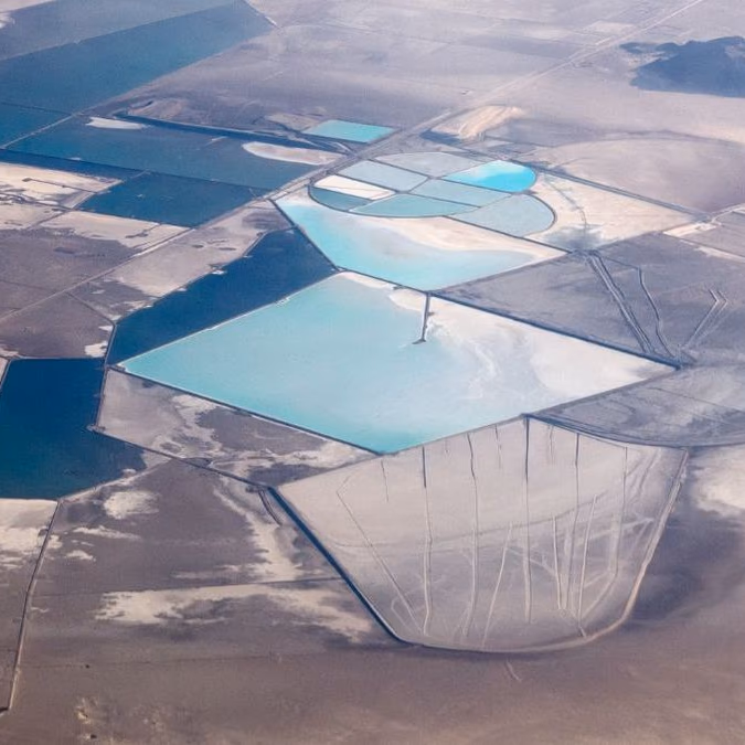 Codelco admite que litio es uno de sus nuevos desafíos y aborda estancamiento en producción de cobre
