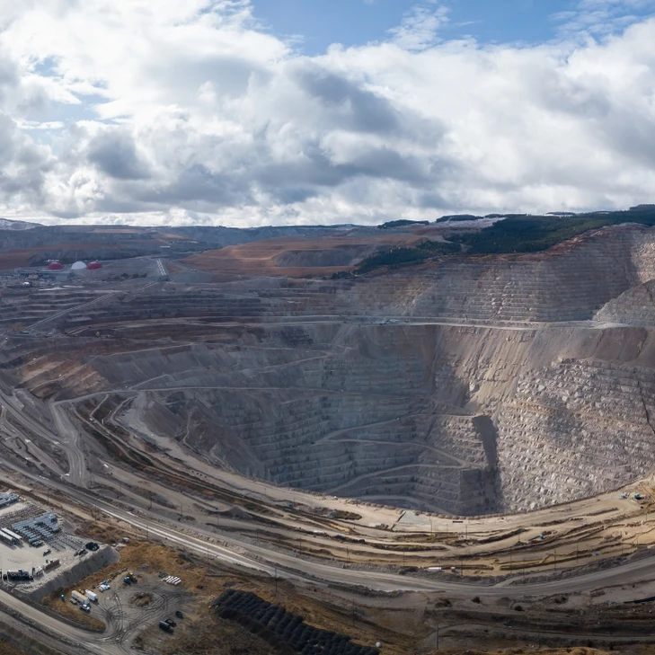 Codelco Reduce Proyecciones de Producción de Cobre Frente a Complicaciones Mineras en Chile
