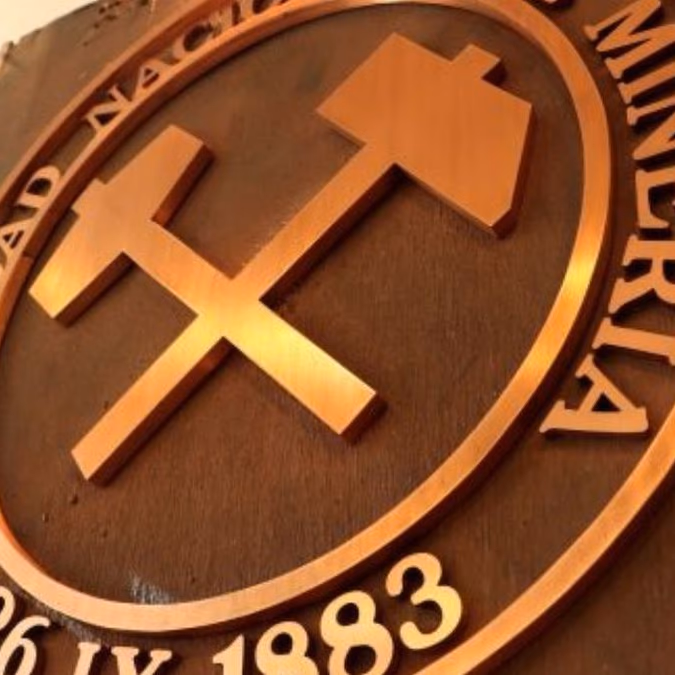 Conmemoración del Día del Minero: Reconocimiento y Premios en Petorca
