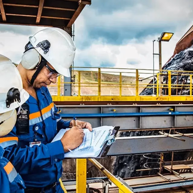 Consigue Trabajo en Anglo American, te enseñamos a completar tu CV
