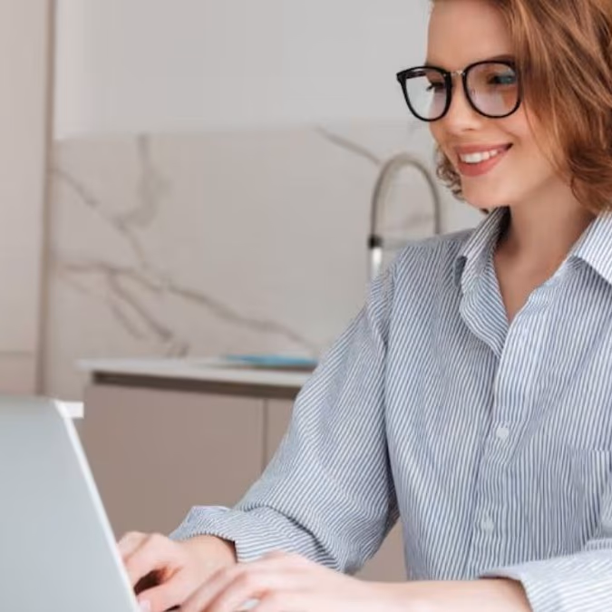 Cursos gratuitos en línea del SENCE: capacítate desde casa con estas opciones disponibles en 2025