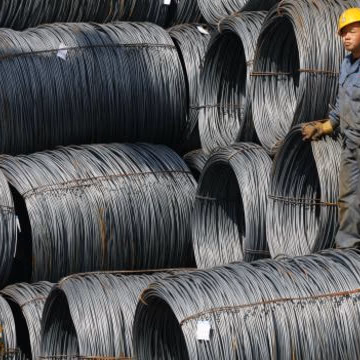 El precio del mineral de hierro cae mientras los comerciantes sopesan las perspectivas de demanda en China