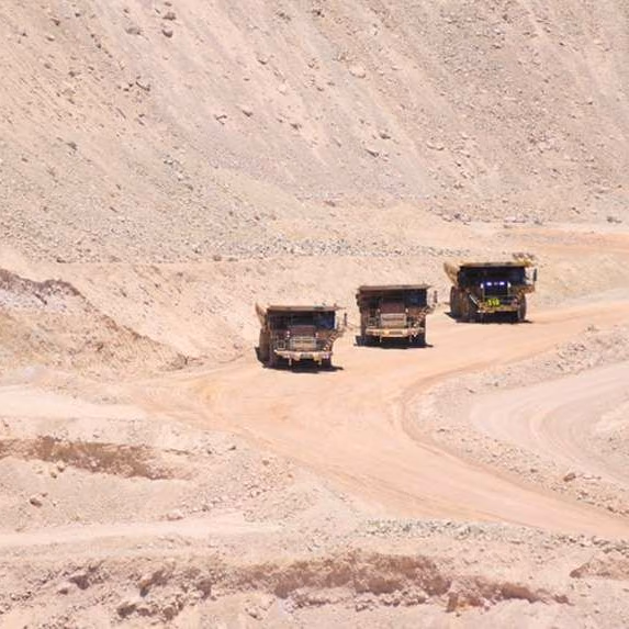 En medio de guerra comercial Codelco ofrece condiciones más favorables a sus compradores