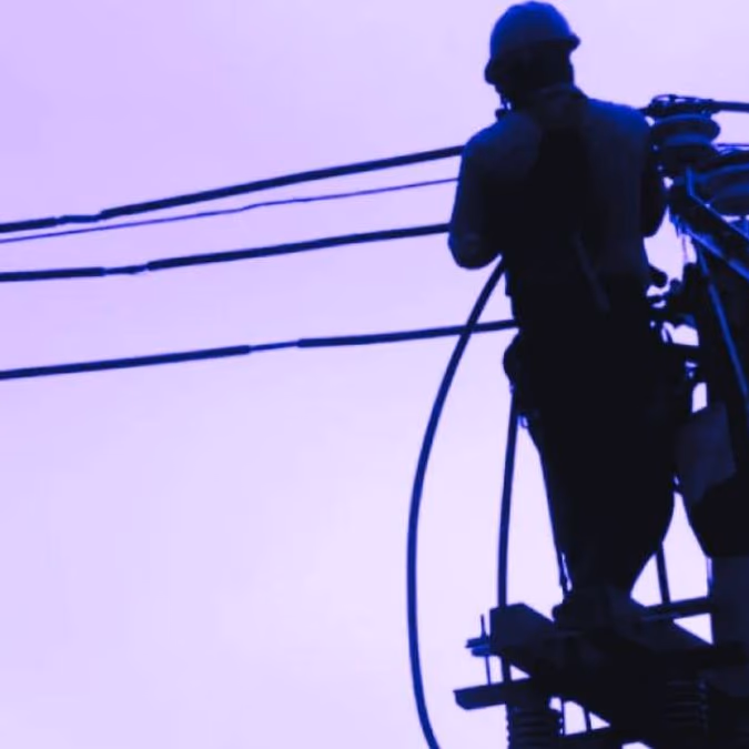 Enel informa corte de luz en ocho comunas de Santiago para este fin de semana: Revisa horarios y sectores
