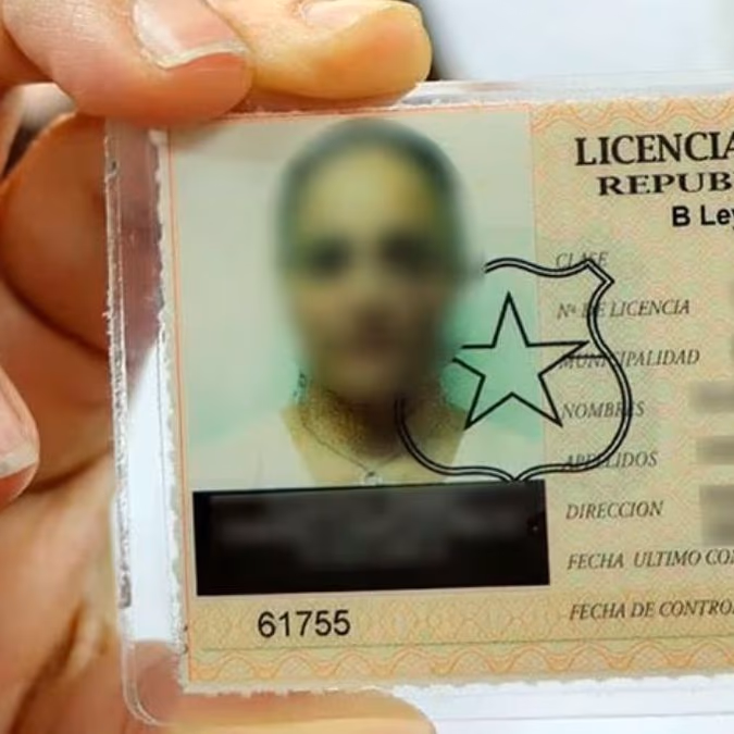 ¿Es obligatorio un curso para sacar licencia de conducir en Chile?