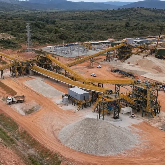 Justicia de Brasil suspende licencias y paraliza la única mina productiva de Sigma Lithium