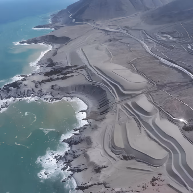 Las cenizas abandonadas en Tocopilla podrían convertirse en bloques: el proyecto que busca reutilizar más de 100 toneladas