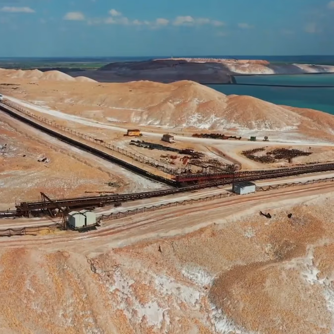 Proyecto de tierras raras en Australia obtiene aprobación condicional de financiamiento
